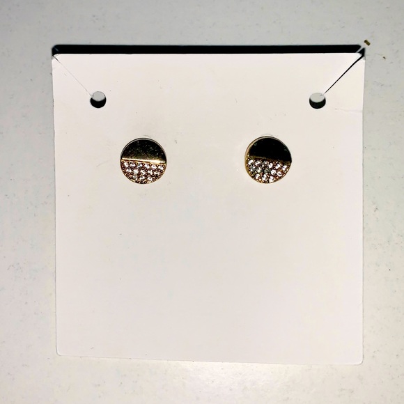 Gold accent stud earrings